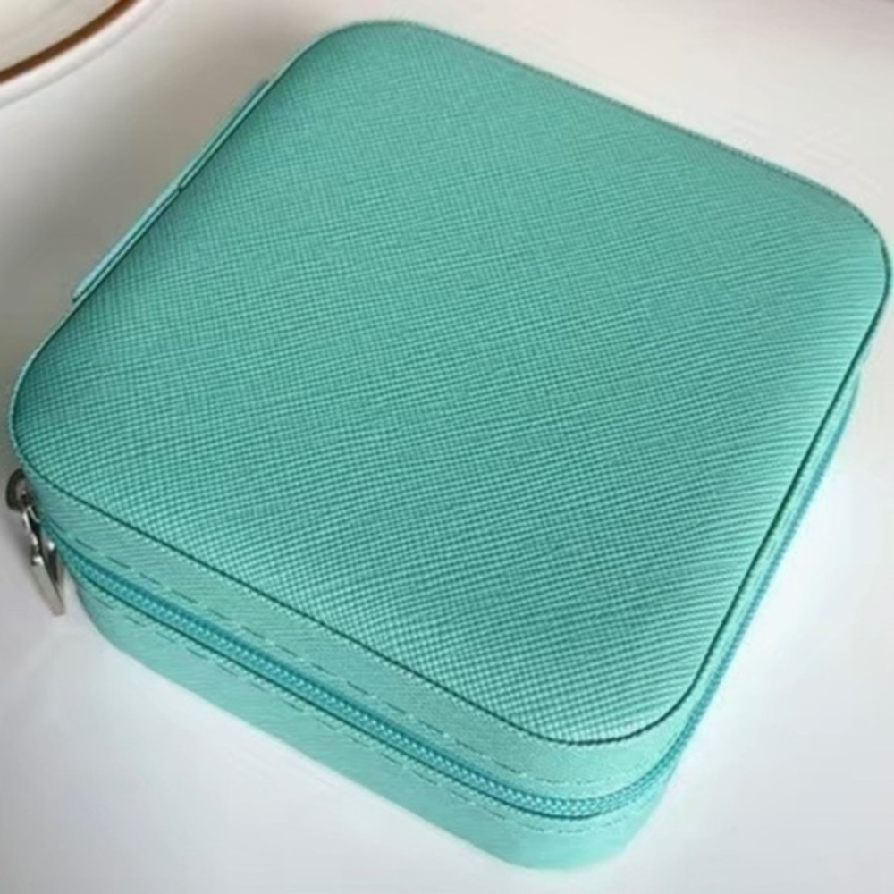 Women’s Travel Jewelry Box
